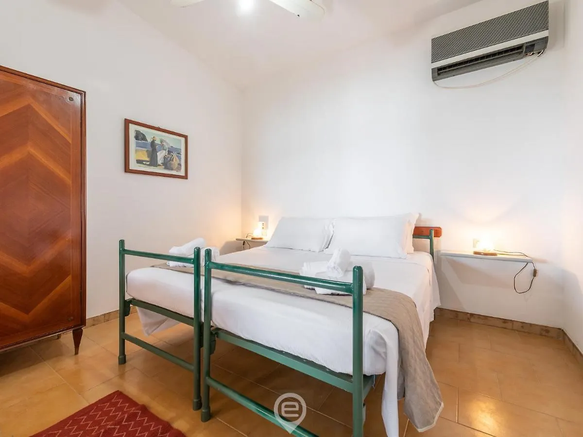 Enchanting Seaview Getaway Torre delle Stelle 0*,  Italien
